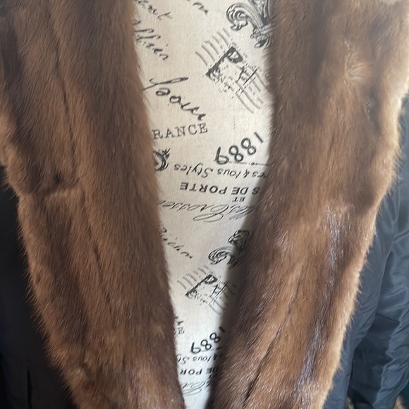 MINK COAT - Picture 2 of 6